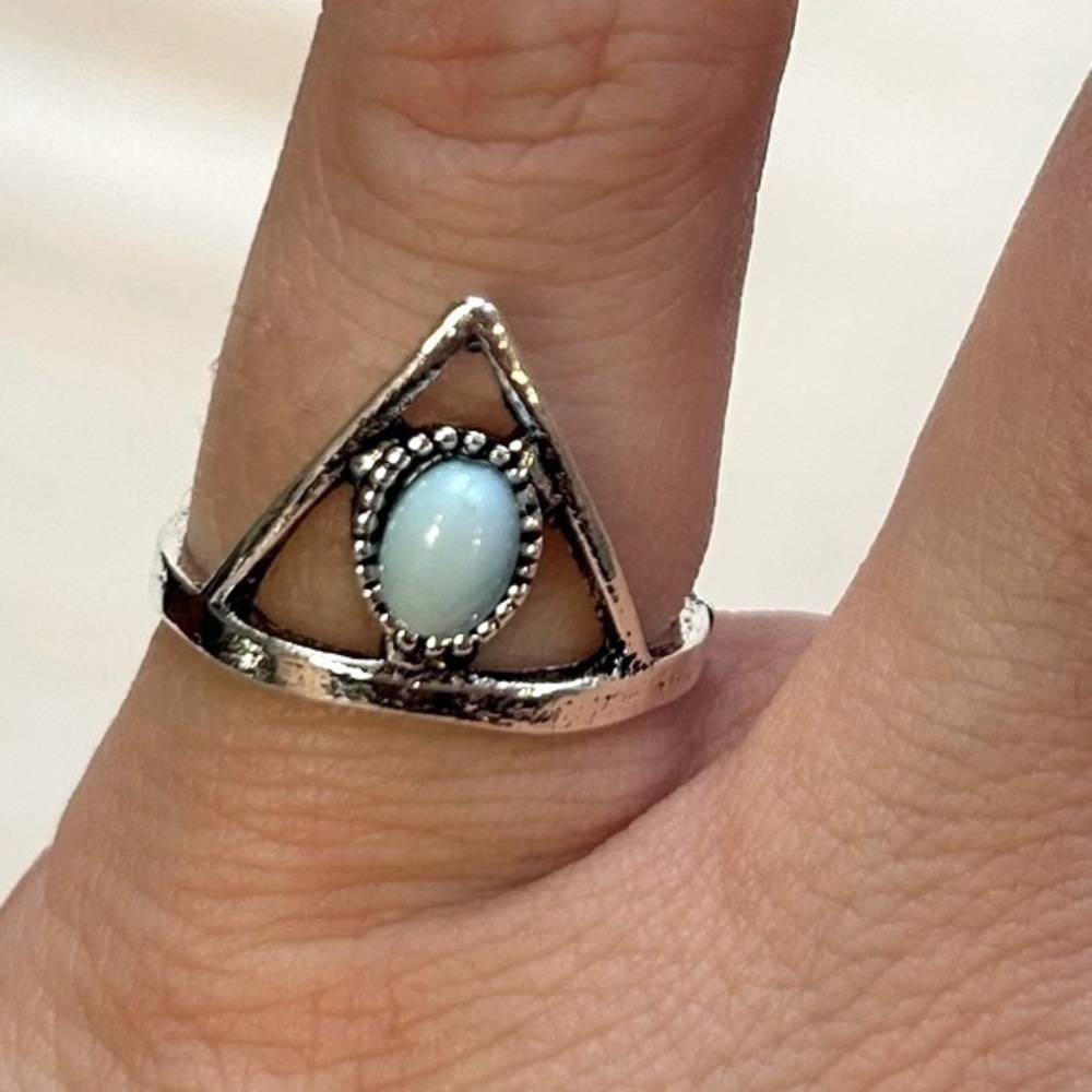 Yicen Bohemian Silver Triangle Ring with Turquoise Boho Size 7